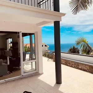Felicidade Villa